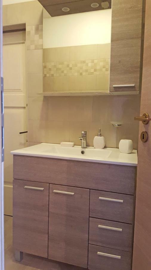 Crveni Apartman Cres Kültér fotó