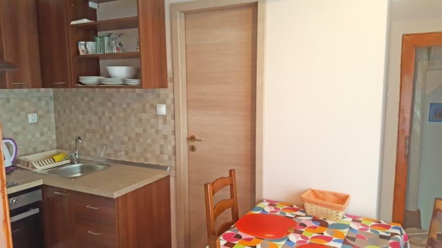 Crveni Apartman Cres Kültér fotó